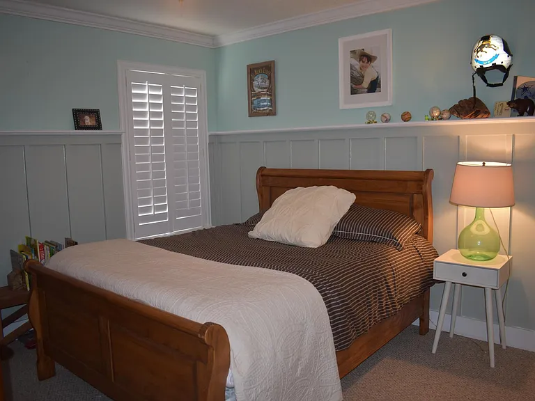 bedroom 3 (upstairs)