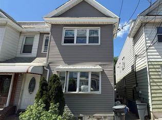 6911 58th Rd, Flushing, NY 11378