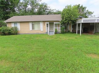 2065 Haymarket Rd, Dallas, TX 75253