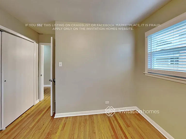 10111 S 53rd Ave — Photo 12