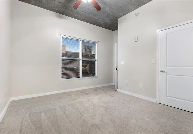 250 Pharr Rd #308 — Photo 8