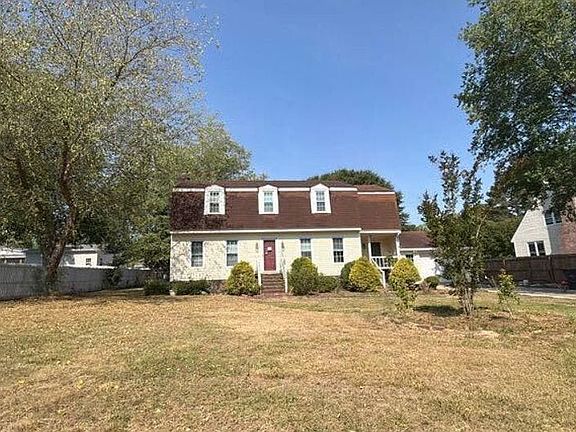 3rd image of 5036 Netherwood Rd