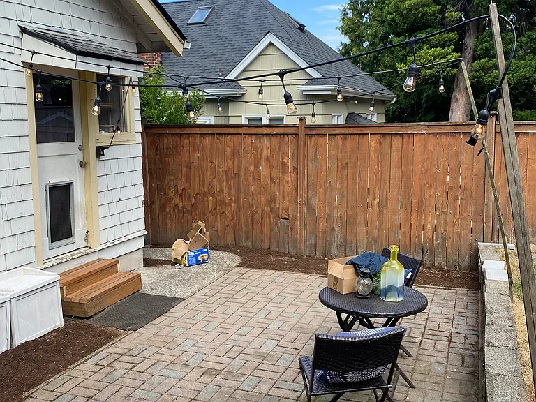 6538 Sycamore Ave NW — Photo 11