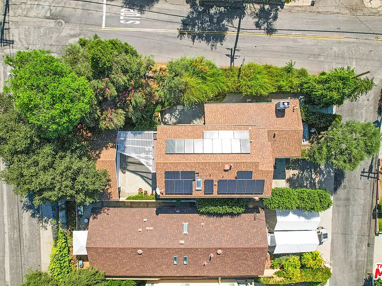 2401 Olive Ave — Photo 50