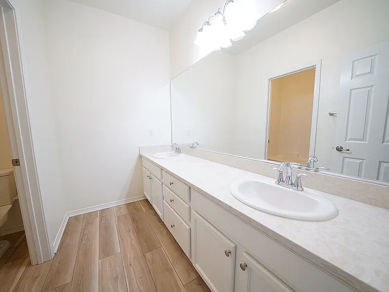 28635 N Pietro Dr #1 — Photo 9