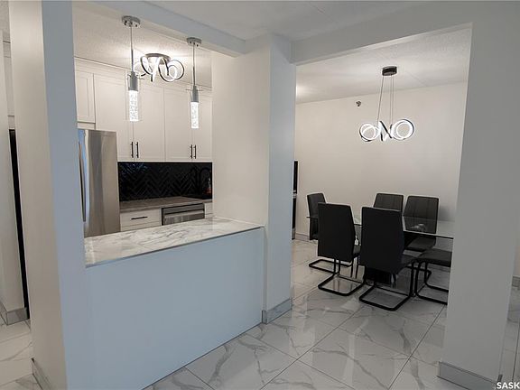 4th image of UNIT 221-4045 Rae STREET