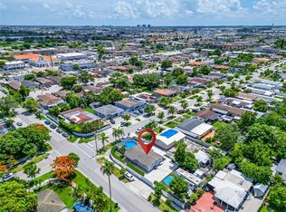 1005 W 31st St, Hialeah, FL 33012
