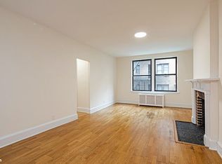 251 W 71st St #2D, New York, NY 10023