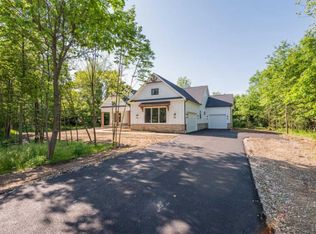 7021 Home Rd, Delaware, OH 43015