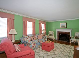 40 Walnut Grove Rd, Ridgefield, CT 06877