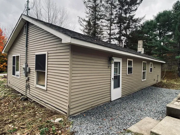 72 Clark Road, Winterport, ME 04496