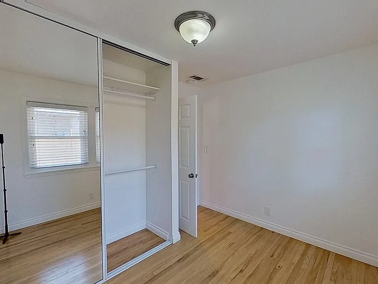 420 Adlena Dr — Photo 21