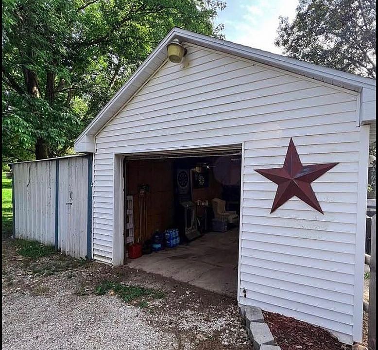830 Fairview Ln, Smithboro, IL 62284 Zillow