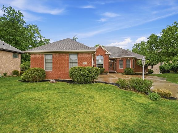 4th image of 3947 Liam Ct
