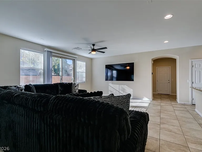 11083 Ketchikan St — Photo 22