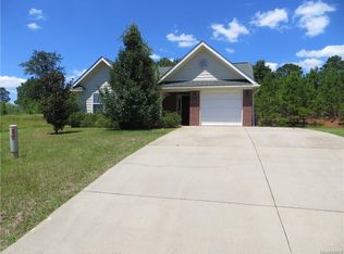 100 Long Leaf Ln, Greenville, AL 36037
