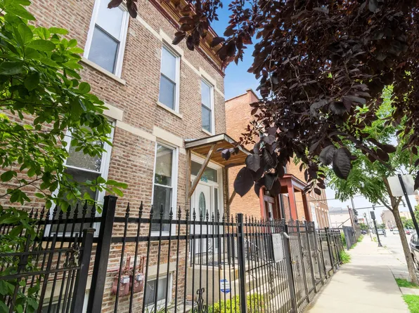 616 S Oakley Blvd #2, Chicago, IL 60612