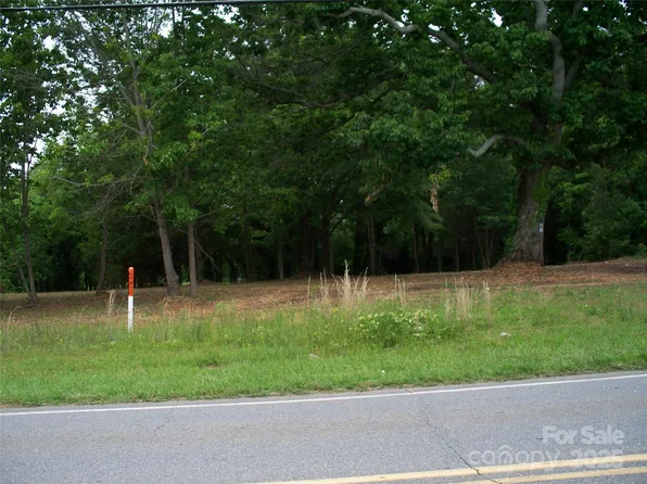 1065 Salem Church Rd, Lincolnton, NC 28092