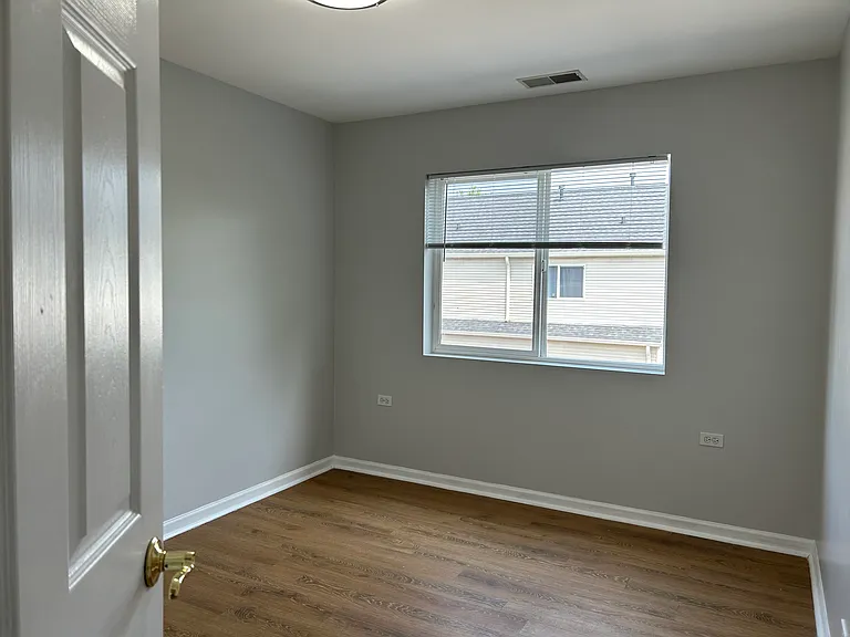 150 Enclave Cir #E — Photo 7