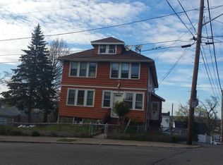 30 Trevalley Rd, Revere, MA 02151