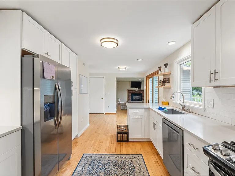20 Paddington Dr — Photo 29