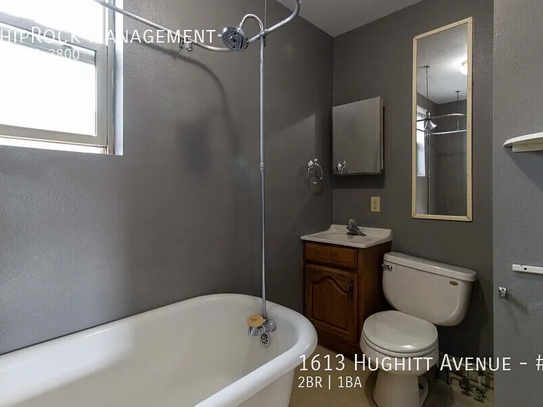 1613 Hughitt Ave #4 — Photo 13
