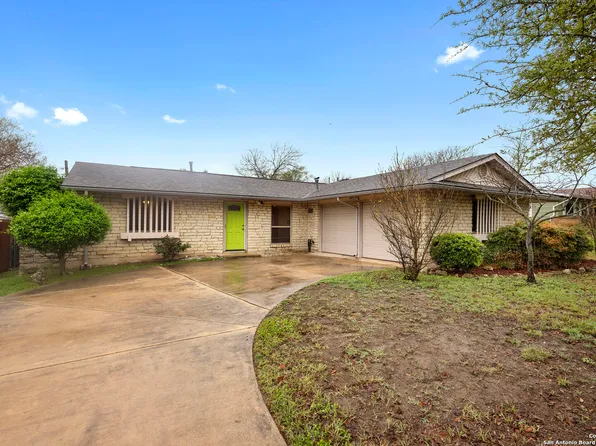 402 Shin Oak, Live Oak, TX 78233