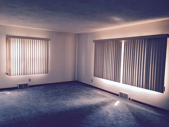 3rd image of 829 Woodland Ave #Avw2-p13