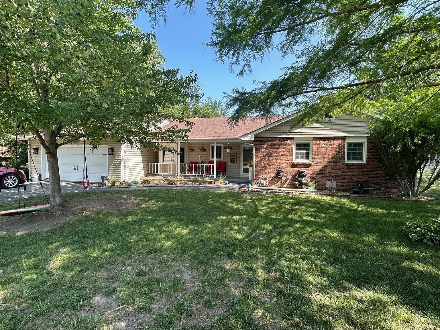 221 15th Ter, Chillicothe, MO 64601 Zillow