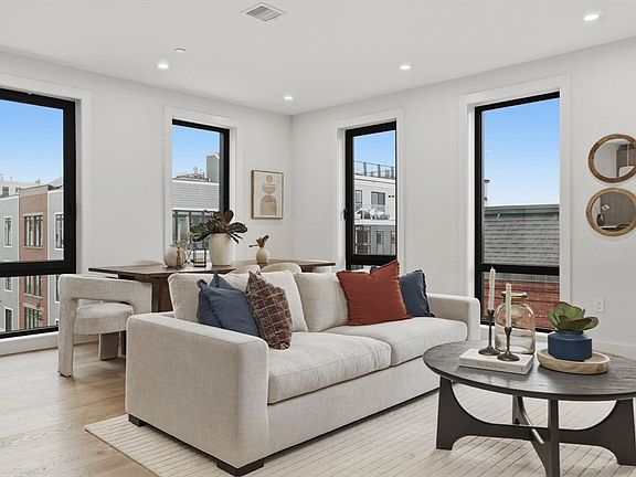 2nd image of 118 B St Unit 303