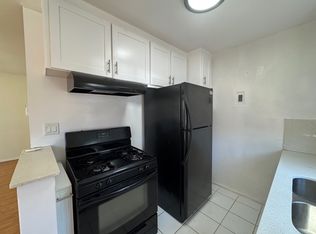 1948 Cheremoya Ave #1, Los Angeles, CA 90068