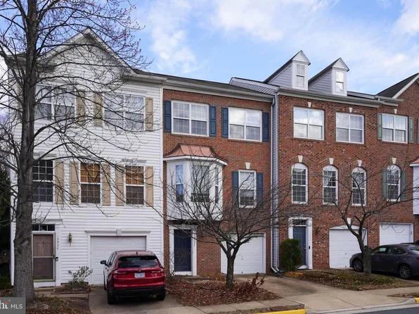 13932 Gothic Dr, Centreville, VA 20121