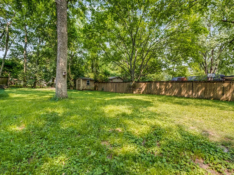 1428 Greenland Ave — Photo 18