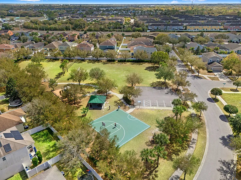 7506 Forest Mere Dr — Photo 28