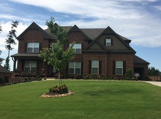 910 Grand Reserve Dr, Suwanee, GA 30024