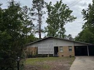 2227 Crabapple Dr, Meridian, MS 39301