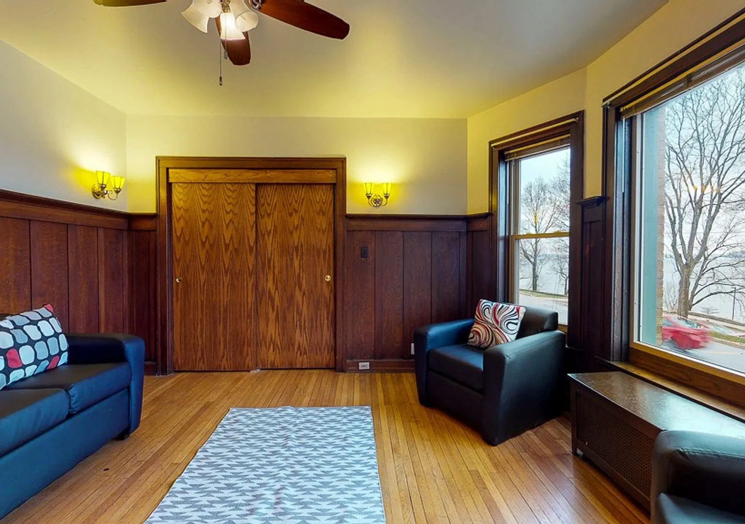 151E — Photo 3