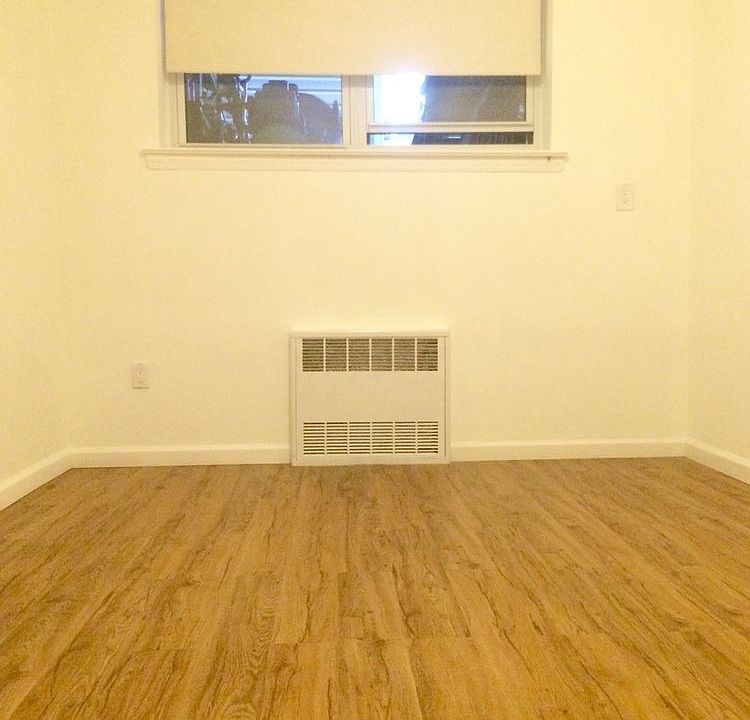 2nd image of 1550 84th St #1