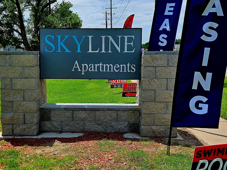 Skyline — Photo 1