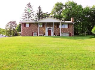 118 Eddy Dr, Hyndman, PA 15545