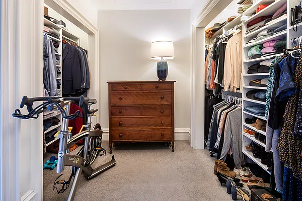 Sold by Douglas Elliman | media 24