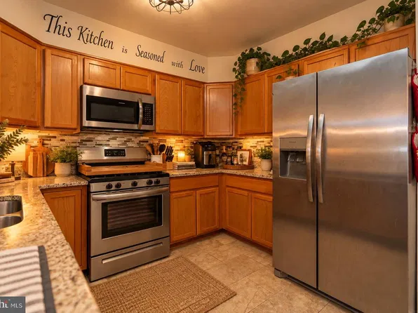 105 College Station Dr, Upper Marlboro, MD 20774