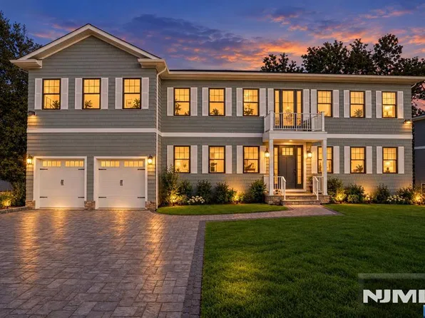 497 Teaneck Road, Teaneck, NJ 07666
