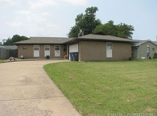 108 S 119th Ave E, Tulsa, OK 74128