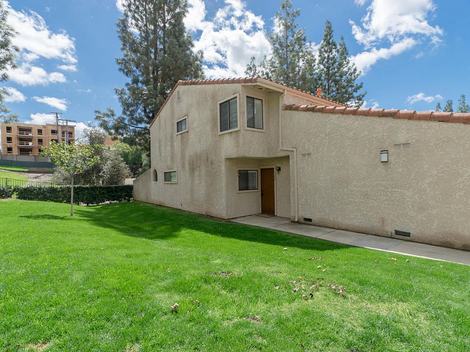 1st image of 150 Jeranios Ct