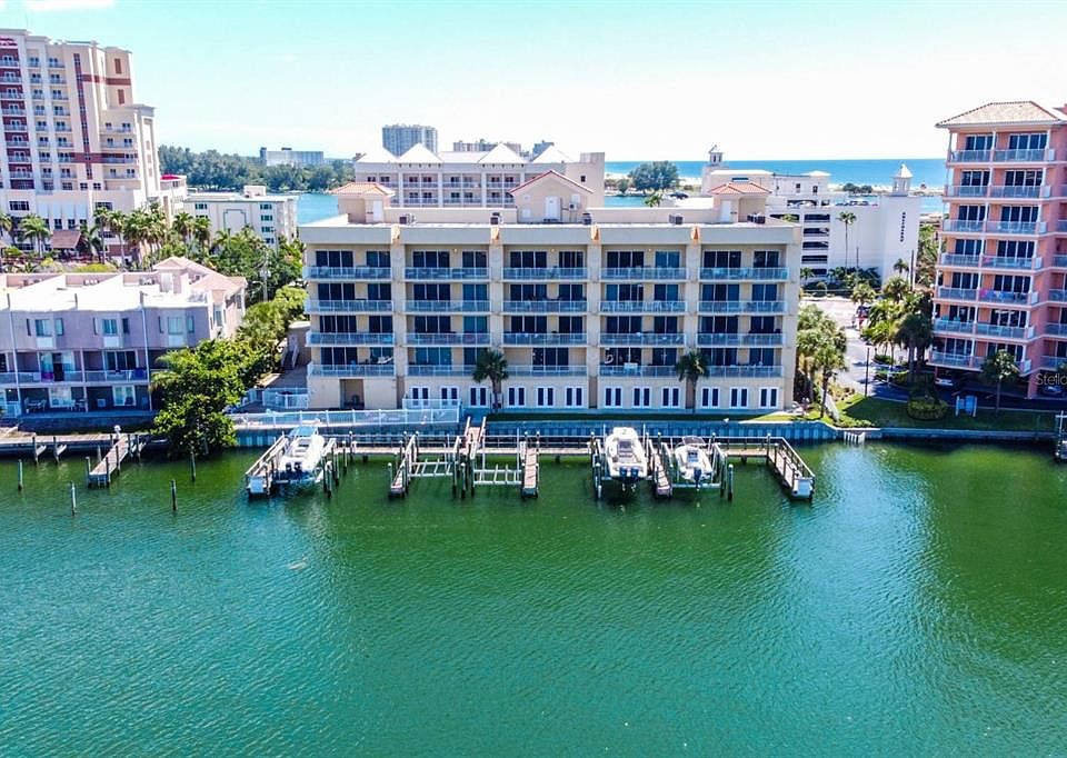 1st image of 600 Bayway Blvd APT 304