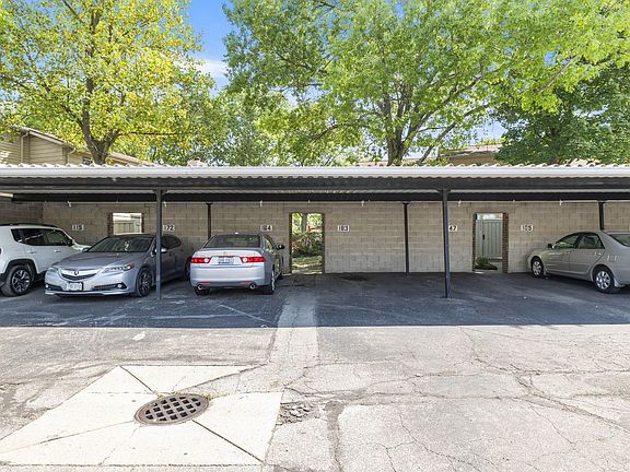 4th image of 1373 S Waggoner Rd #6