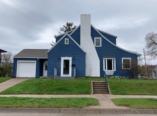 2145 King St, La Crosse, WI 54601