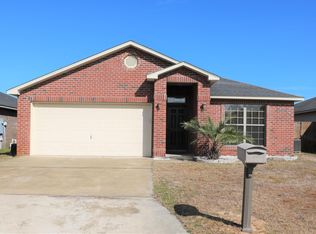 7980 Promise Creek Rd, Navarre, FL 32566