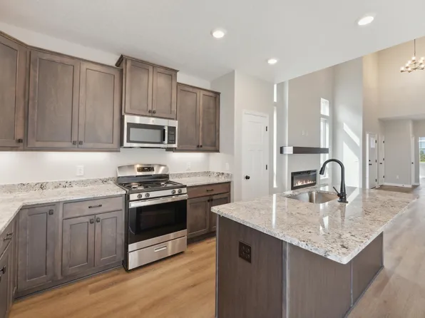 6751 Bluestem Way, Minnetrista, MN 55331